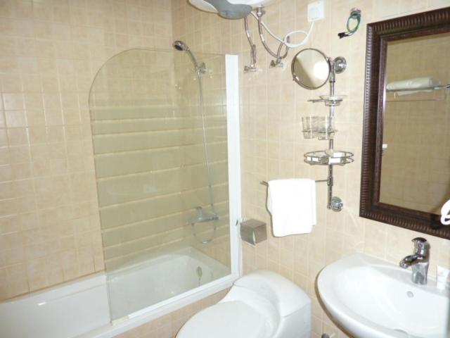 Rest Inn Hotel Suites Al Khobar Room photo